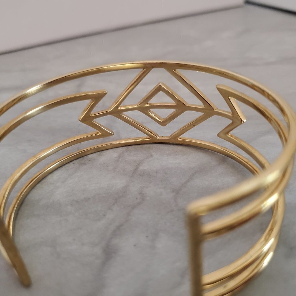 ✨ Stella and Dot Gold Black Rhinestones Crystal Pave Sphinx Cuff Bangle ✨ - Picture 9 of 11